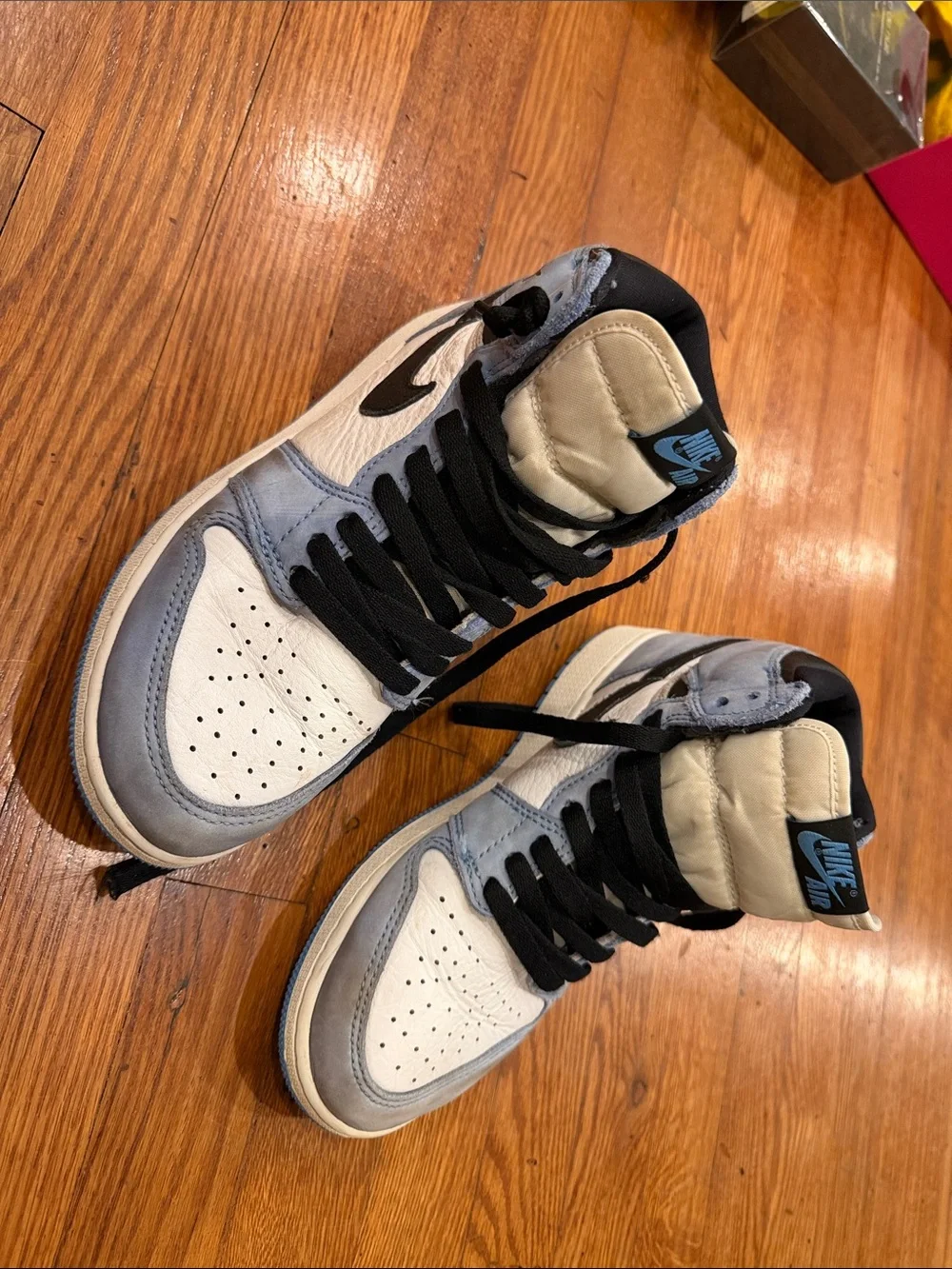 Nike iconic jordan